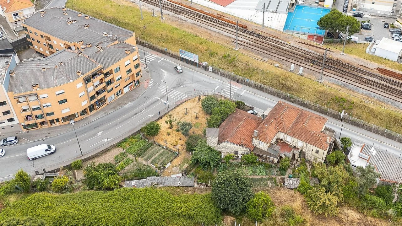 Terreno para Venda em Ermesinde Foto 4