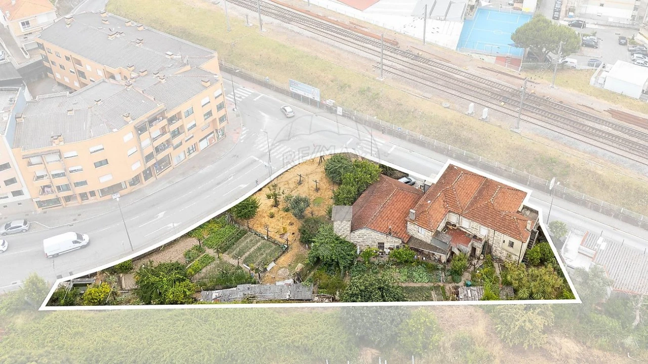 Terreno para Venda em Ermesinde Foto 7