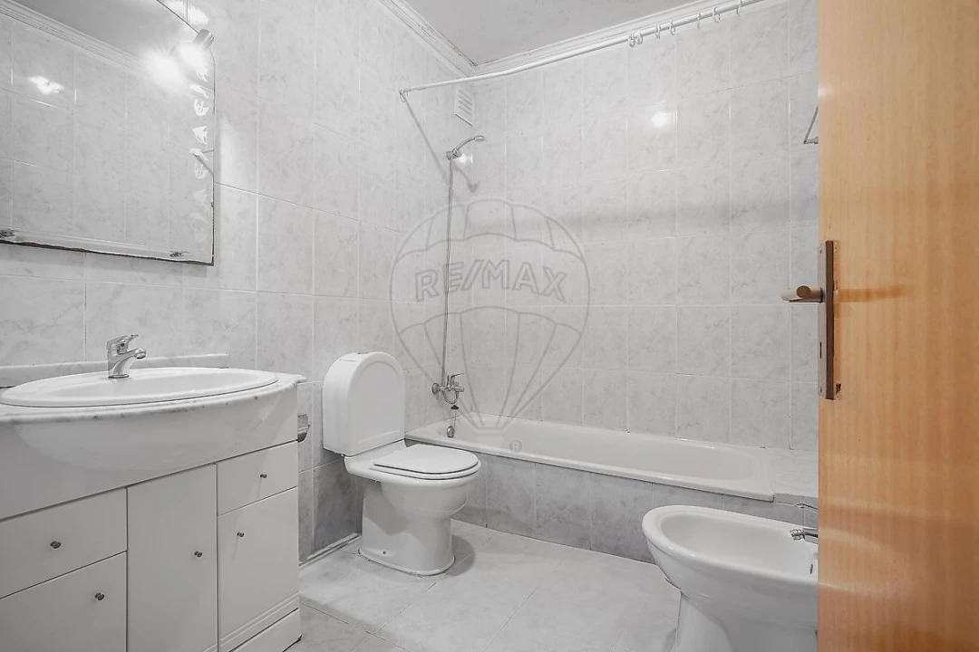 Apartamento T3 para Venda em Gandra Foto 28