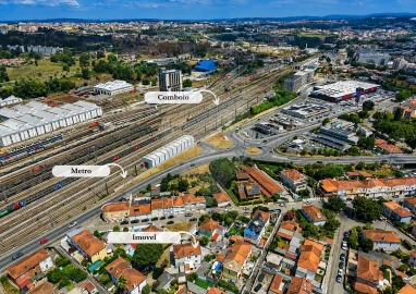 Moradia T4 para Venda em Campanhã