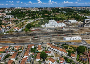 Moradia T4 para Venda em Campanhã