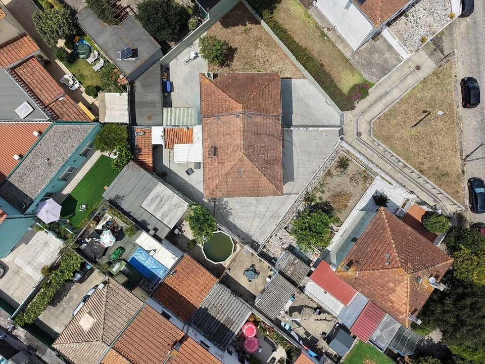 Moradia T4 para Venda em Campanhã Foto 3
