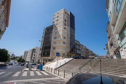 Apartamento T1 para Venda em Avenidas Novas