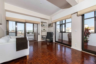 Apartamento T1 para Venda em Avenidas Novas