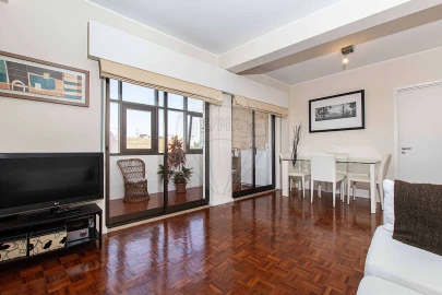 Apartamento T1 para Venda em Avenidas Novas