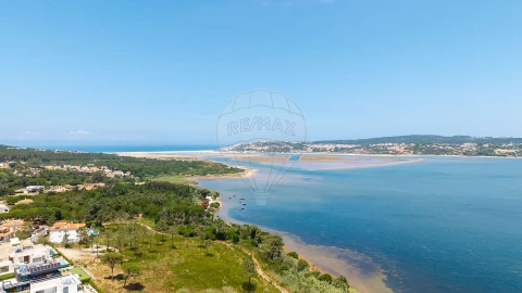Moradia T3 para Venda em Vau