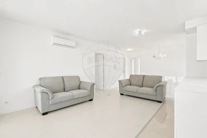 Moradia T3 para Venda em Vau