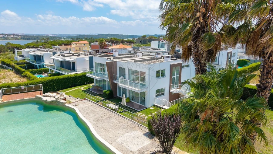 Moradia T3 para Venda em Vau Foto 2