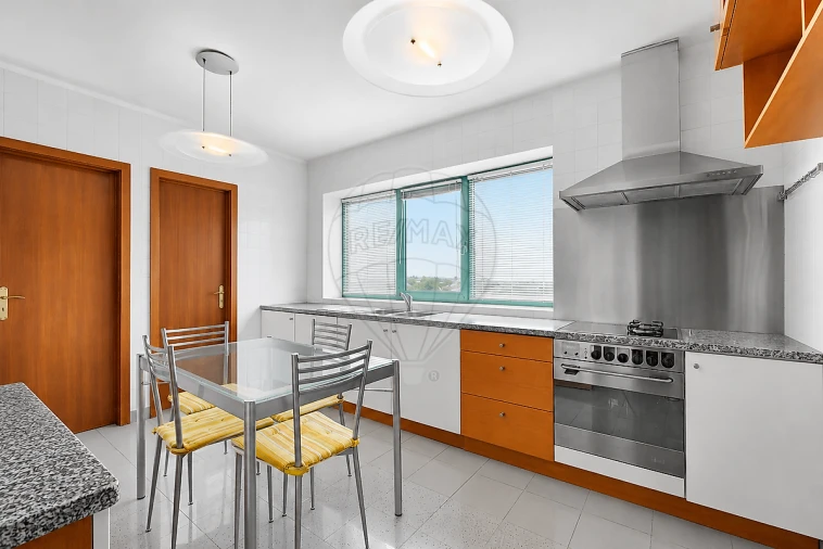 Apartamento T3 para Venda em Matosinhos e Leça da Palmeira Foto 9