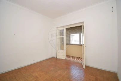 Apartamento T2 para Venda em Falagueira-Venda Nova
