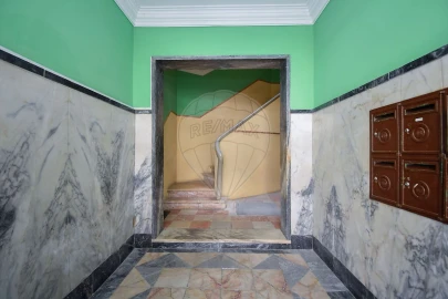 Apartamento T2 para Venda em Falagueira-Venda Nova