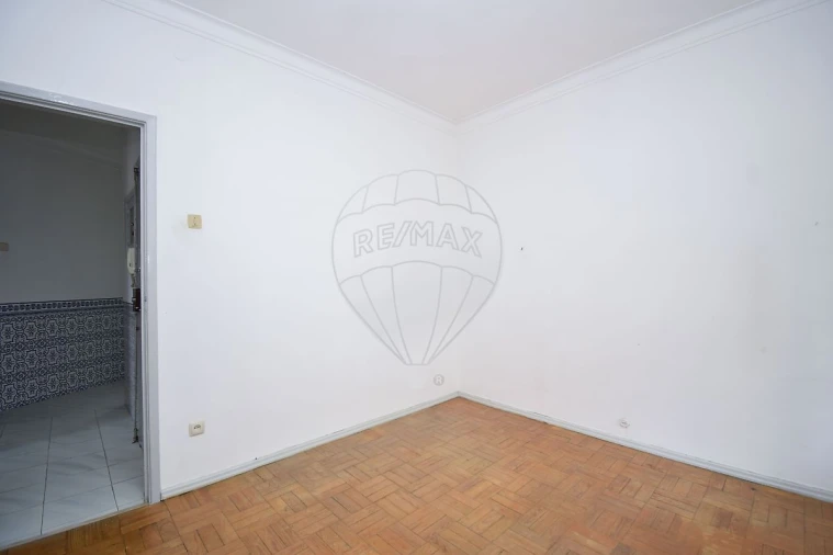 Apartamento T2 para Venda em Falagueira-Venda Nova Foto 14