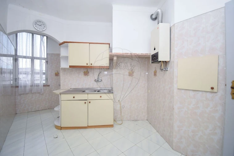 Apartamento T2 para Venda em Falagueira-Venda Nova Foto 20