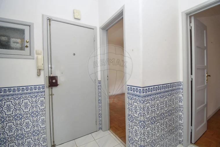 Apartamento T2 para Venda em Falagueira-Venda Nova Foto 11
