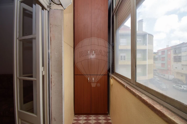 Apartamento T2 para Venda em Falagueira-Venda Nova Foto 10