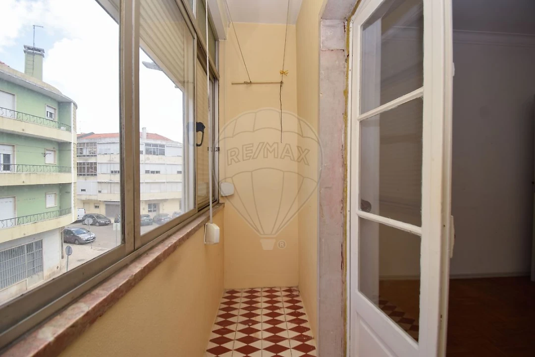 Apartamento T2 para Venda em Falagueira-Venda Nova Foto 15