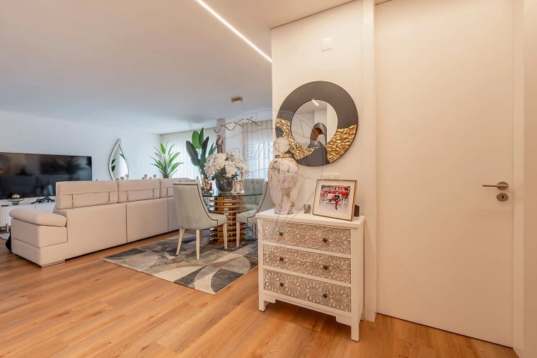 Apartamento T3 para Venda em Barreiro e Lavradio Foto 29