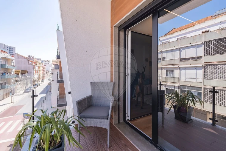 Apartamento T3 para Venda em Barreiro e Lavradio Foto 7