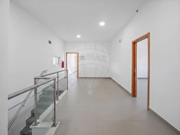 Armazém para Venda em Poceirão e Marateca