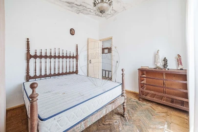 Moradia T4 para Venda em Santo Isidoro