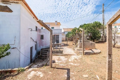 Moradia T4 para Venda em Santo Isidoro