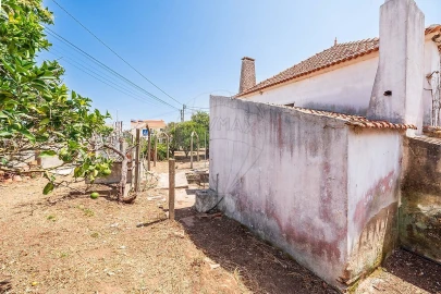 Moradia T4 para Venda em Santo Isidoro