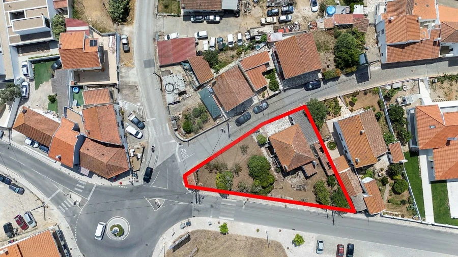 Moradia T4 para Venda em Santo Isidoro Foto 41