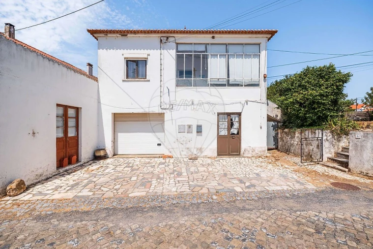 Moradia T4 para Venda em Santo Isidoro Foto 38