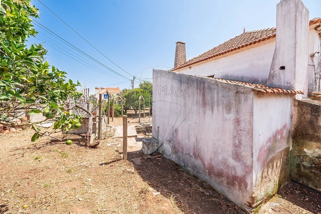 Moradia T4 para Venda em Santo Isidoro Foto 34