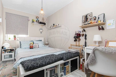 Apartamento T3 para Venda em Massamá e Monte Abraão
