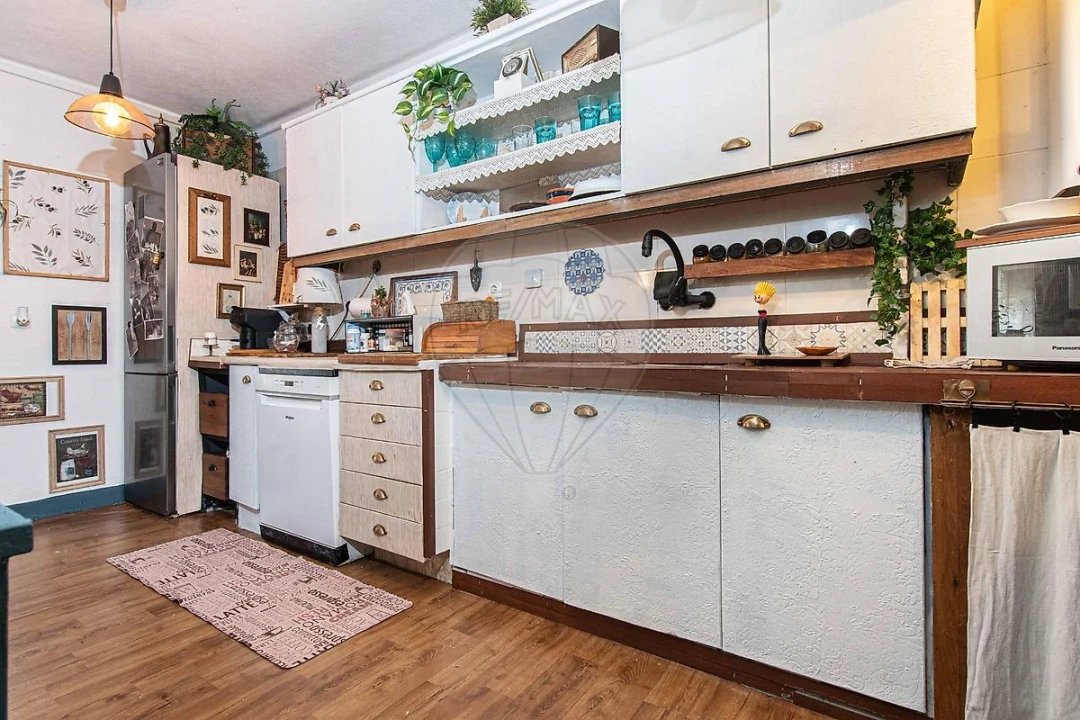 Apartamento T3 para Venda em Massamá e Monte Abraão Foto 1