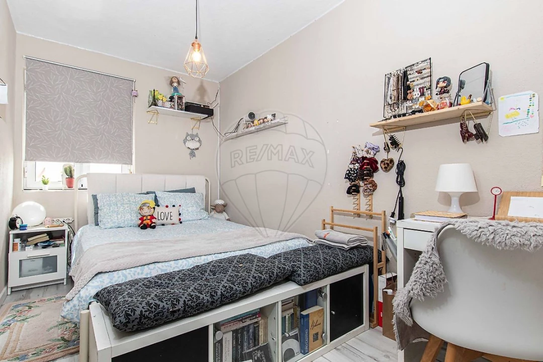 Apartamento T3 para Venda em Massamá e Monte Abraão Foto 16