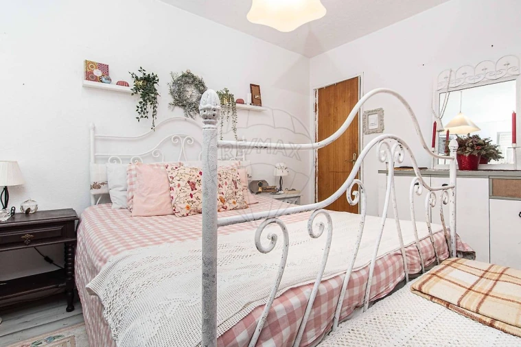 Apartamento T3 para Venda em Massamá e Monte Abraão Foto 8
