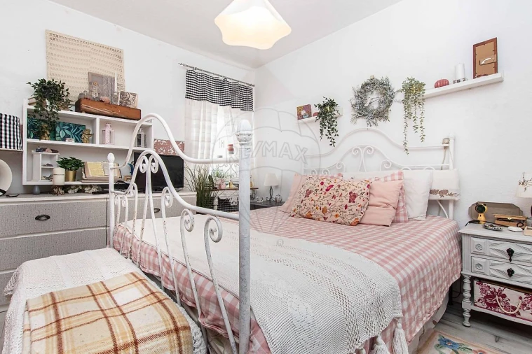 Apartamento T3 para Venda em Massamá e Monte Abraão Foto 9