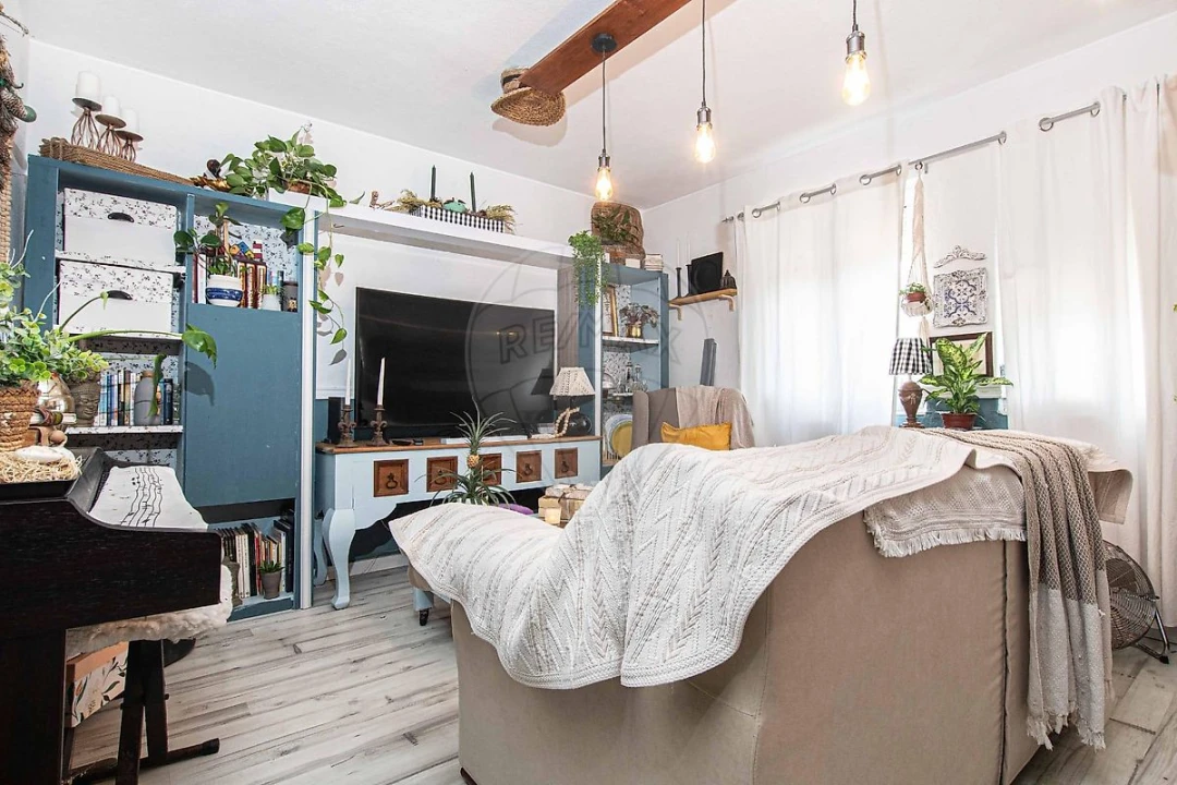 Apartamento T3 para Venda em Massamá e Monte Abraão Foto 14