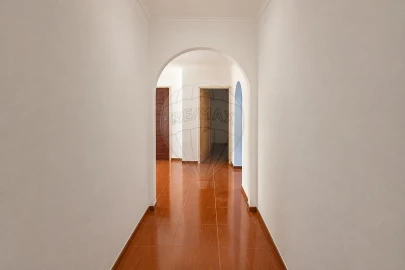 Apartamento T4 para Venda em Agualva e Mira-Sintra