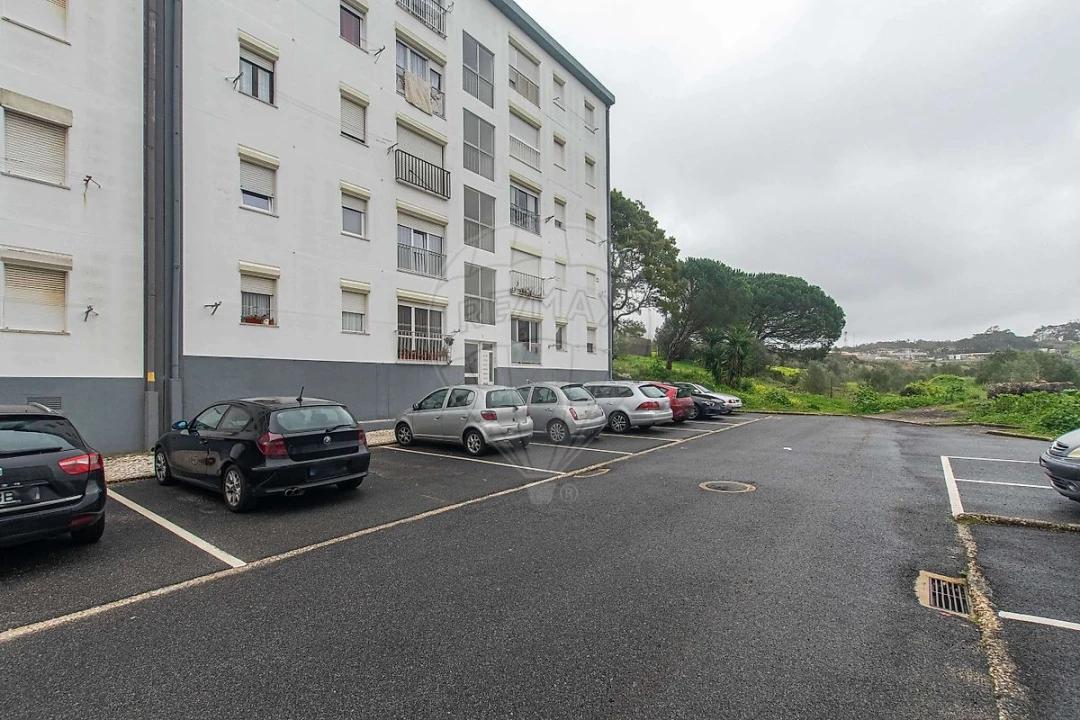 Apartamento T4 para Venda em Agualva e Mira-Sintra Foto 3