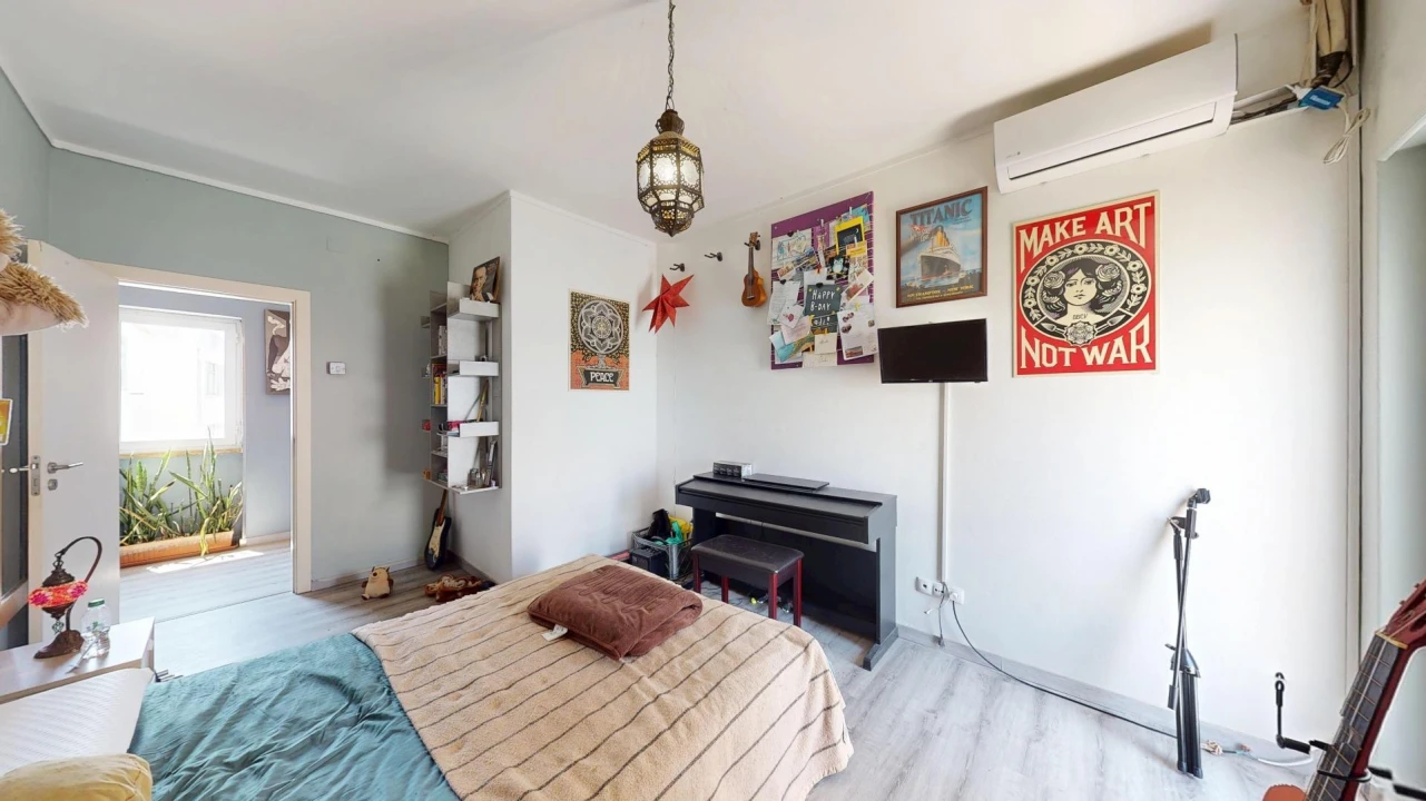 Apartamento T4 para Venda em Portimão Foto 30