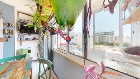 Apartamento T4 para Venda em Portimão