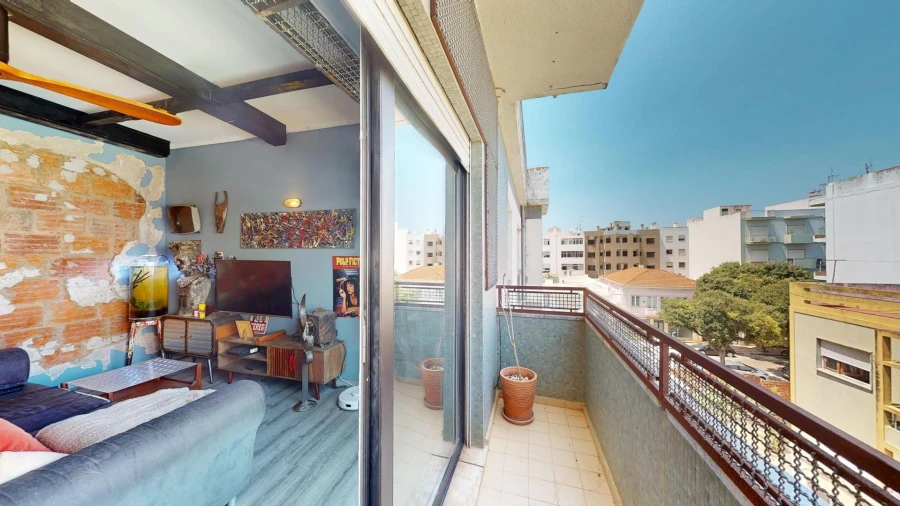 Apartamento T4 para Venda em Portimão Foto 45
