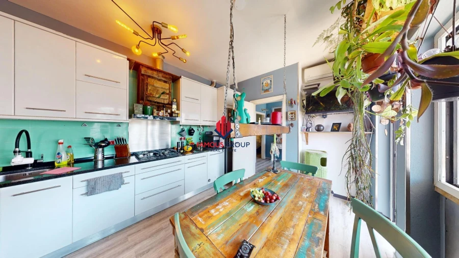 Apartamento T4 para Venda em Portimão Foto 2
