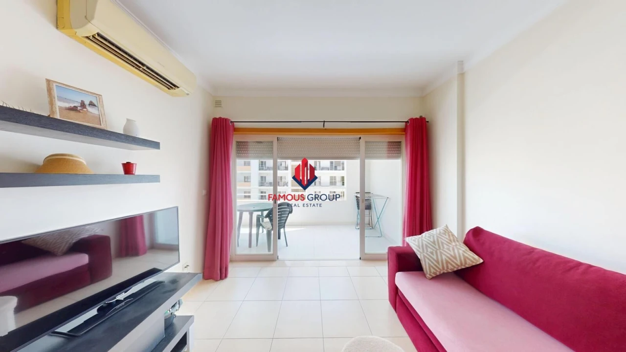 Apartamento T1 para Venda em Portimão Foto 13
