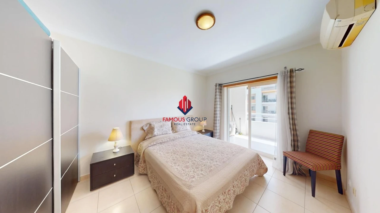 Apartamento T1 para Venda em Portimão Foto 20