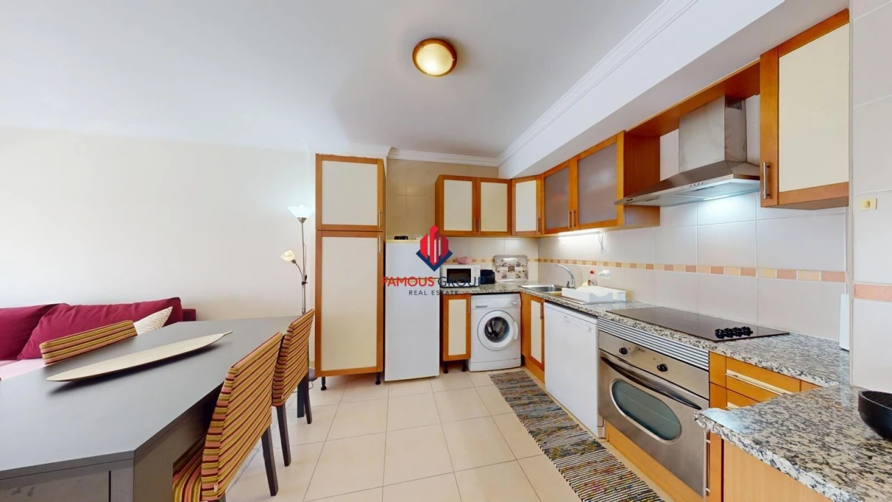 Apartamento T1 para Venda em Portimão Foto 8