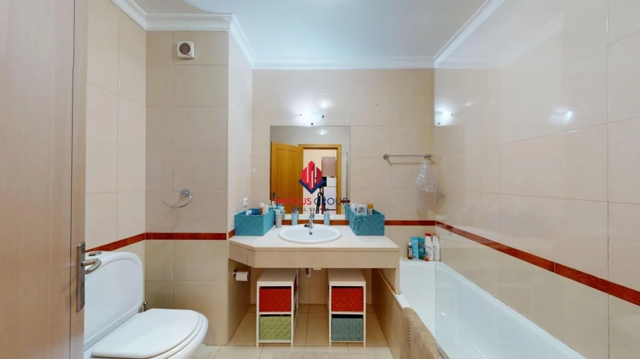 Apartamento T1 para Venda em Portimão Foto 18
