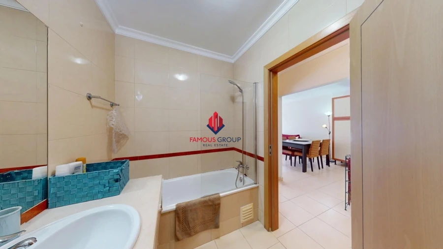 Apartamento T1 para Venda em Portimão Foto 19
