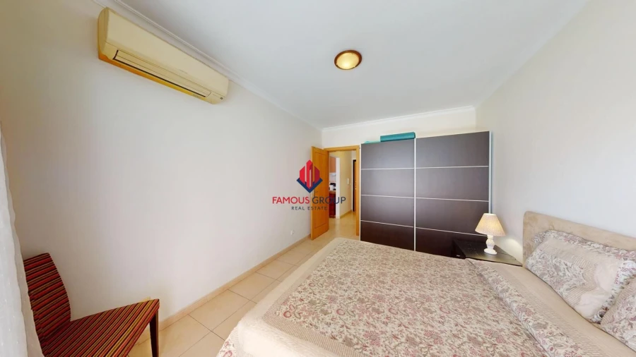 Apartamento T1 para Venda em Portimão Foto 22