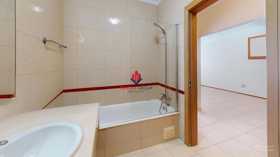 Apartamento T1 para Venda em Portimão Foto 27