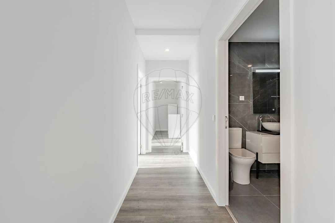 Apartamento T3 para Venda em Ferreiros e Gondizalves Foto 22
