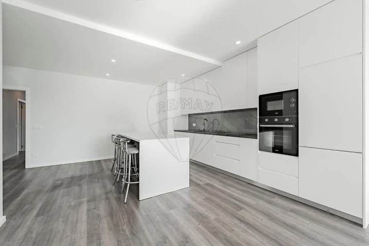 Apartamento T3 para Venda em Ferreiros e Gondizalves Foto 15